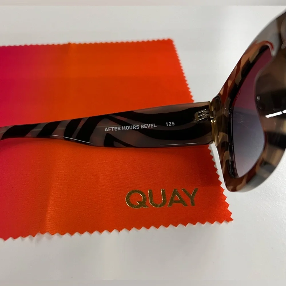 QUAY After Hours Bevel Sunglasses Zebra Stripe Frame Smoke Lenses